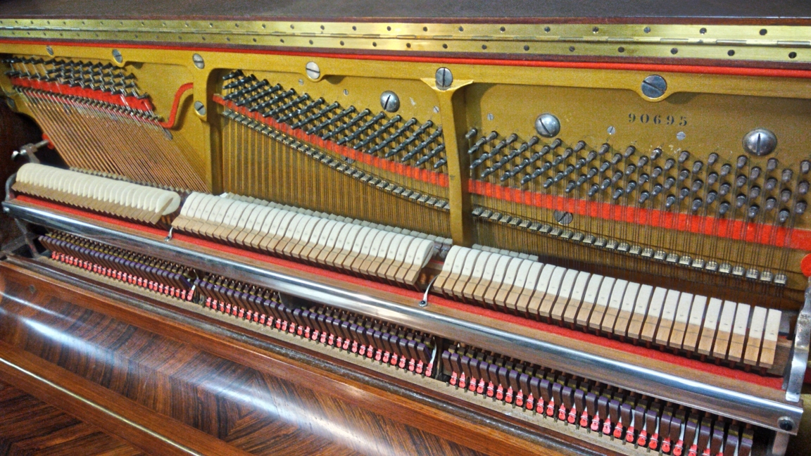 clic pour ouvrir dans un nouvel onglet piano droit Erard à acheter sur Montpellier